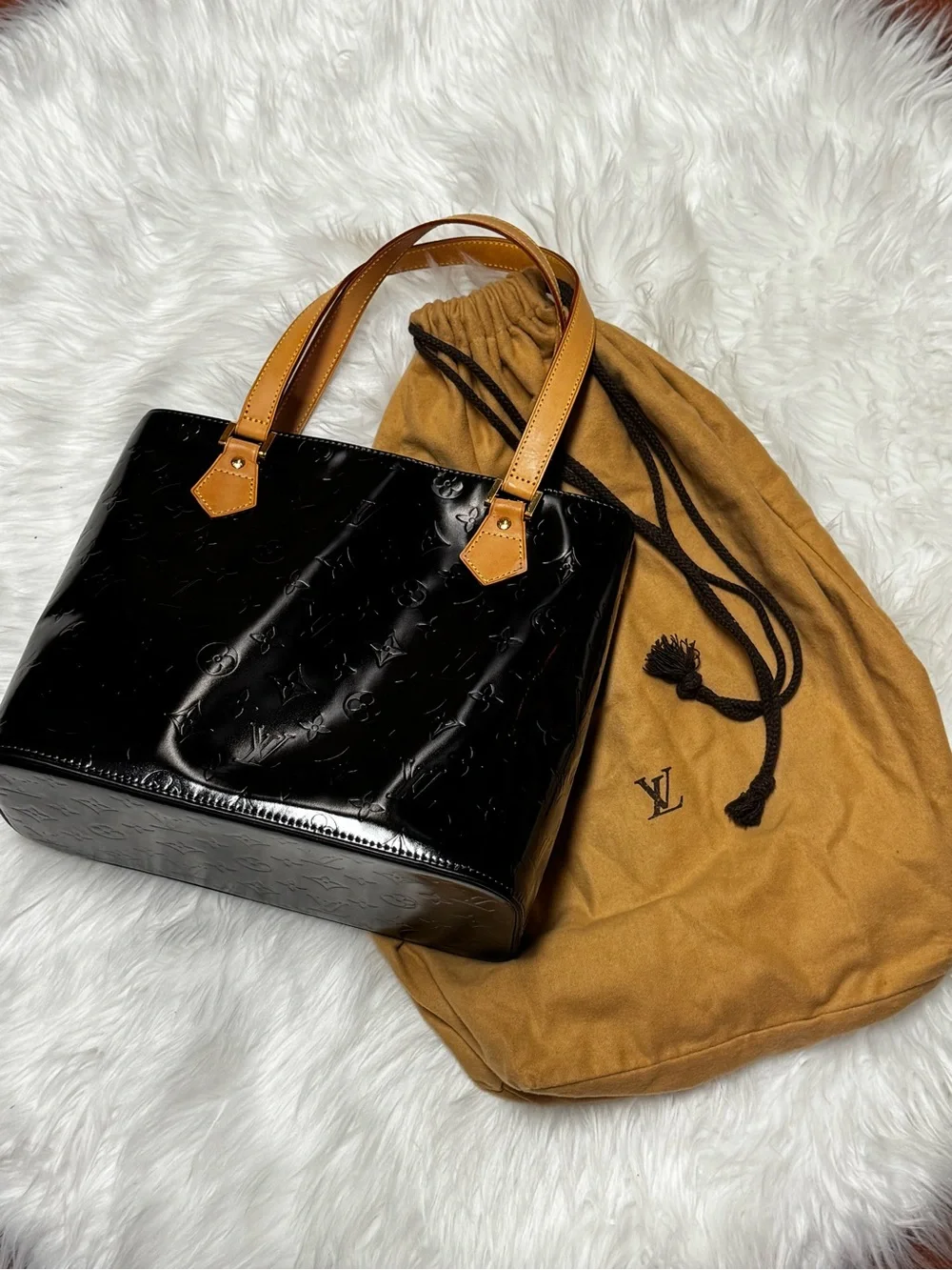 Louis Vuitton Vernis Black Houston Bag Tote Vachetta Leather + Dust Bag
